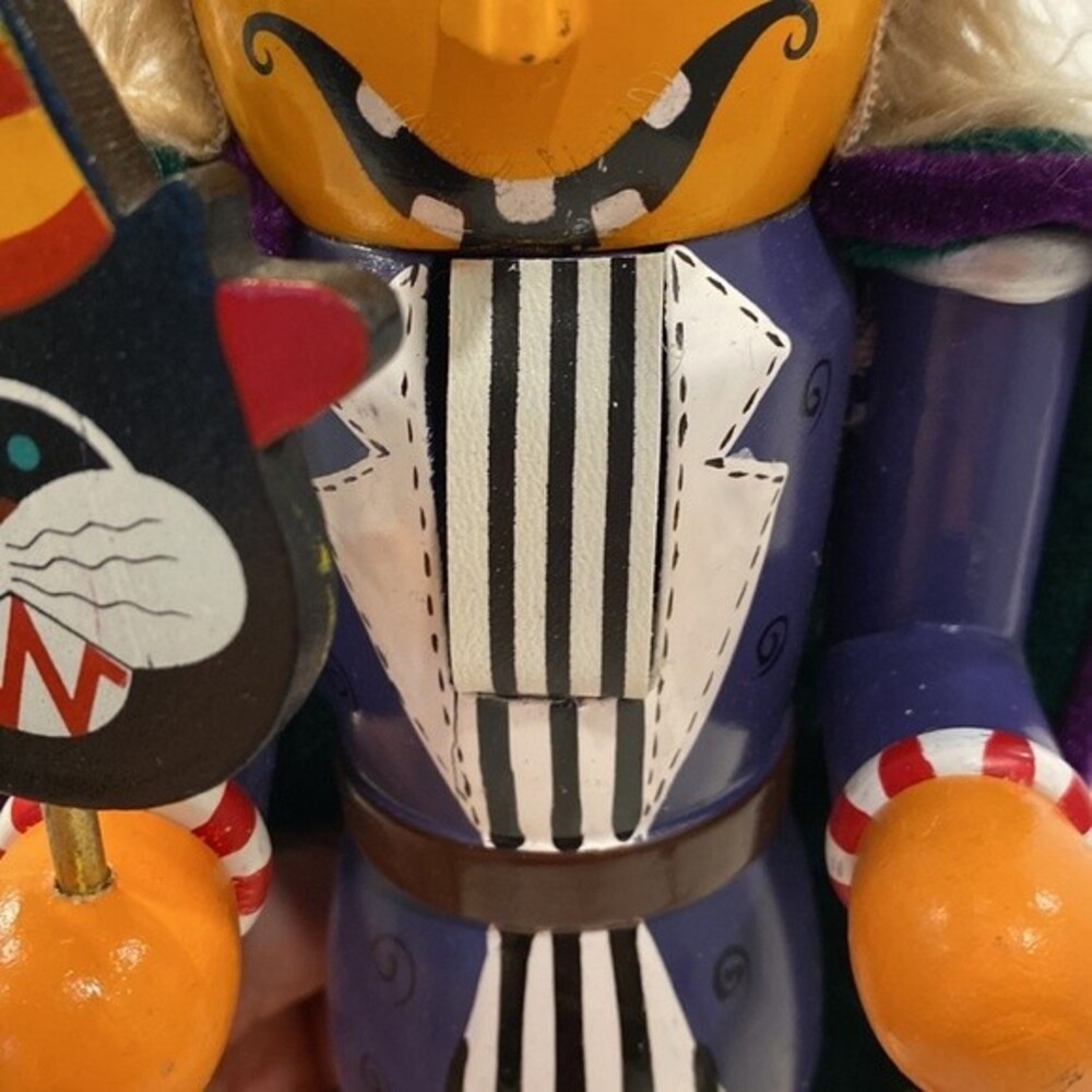 Very Rare Bombay Halloween Wooden Pumpkin 🎃 Nutcracker 15” Tall 5” Wide - Picture 14 of 16